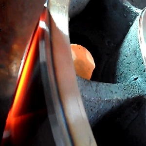 車輪高頻淬火設(shè)備