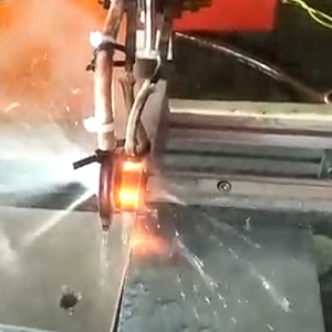 機(jī)床花鍵軸的淬火熱處理采用高頻感應(yīng)加熱設(shè)備